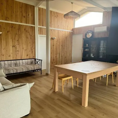 Vue Direct Ocean 21 Couchages Hourtin